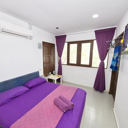 Oyo 90908 Noor Arfa River Chalet Kuala Terengganu Exteriör bild